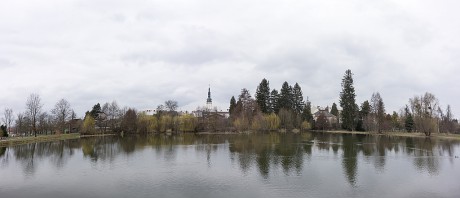 Panorama_pohled_na_rybnik_pred_skolou